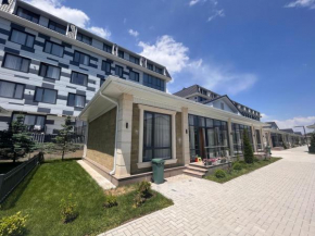 Novel Townhouse